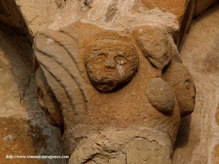 CAPITEL DEL LADO SUR ABSIDAL